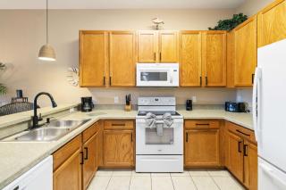 First floor beach style unit with lake view in Bahama Bay - Kissimmee - 1