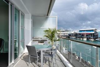 Spacious Executive Apartmt,great Views! Location - Auckland - 8