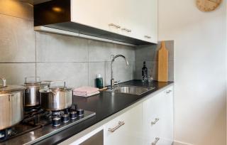 2 Bedroom Nice Home In Noordwijkerhout - Noordwijkerhout - 5