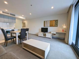 1BR Apartment on North Terrace - Adelaide - 9