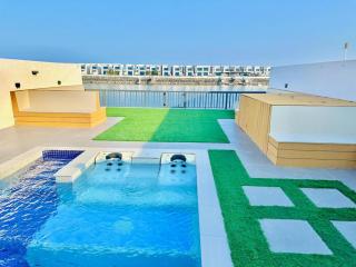 3BR White Pearl Luxury Villa - Fujaira - 2