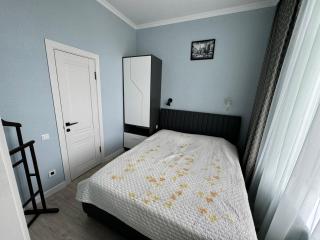 Уютный коттедж "PARIS", 30м от пляжа! 3 спальни, терраса и летняя кухня! - 9