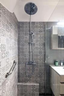 Boutique35 Luxury Apartment, Athens, Acropolis - Athens - 6