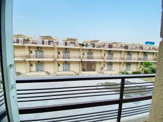 Nikunj Abodes - Omaxe - Vrindāvan - 8