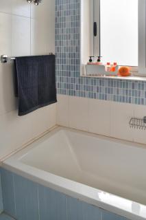 Cosy, Spacious & Sunlit 2BR Penthouse - Close to Bugibba Square & Seafront - St Paul's Bay - 5
