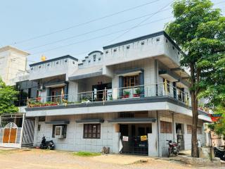 Shukla Guest House - Durg - 0