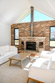 Contemporary 10 Person-Haven with Pool - Bowral - 6