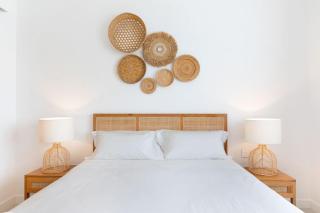 Oceanfront 3BR and 3BA Apartment with beach access - Grande Gaube - 9