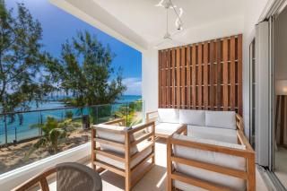 Oceanfront 3BR and 3BA Apartment with beach access - Grande Gaube - 1