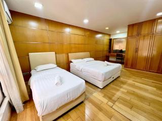 PENTHOUSE MARINA COURT VACATION HOME 4 BEDROOMS KOTA KINABALU 14pax - Kota Kinabalu - 6