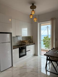 Hercule's Apartment - Kalamata - 4