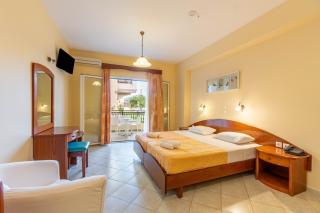 Kosmos Hotel St3 in Agios Stefanos - Agios Stefanos - 0