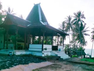 Ary's Lagoon by Cocotel - Karimunjawa - 2