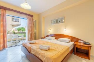 Kosmos Hotel St4 in Agios Stefanos - Agios Stefanos - 0