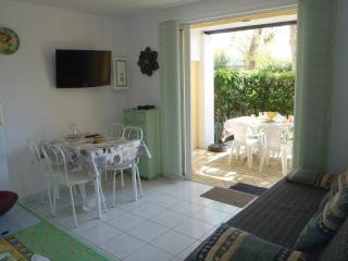 APPT 3 PIECES 35m2 + TERRASSE 13m2 REF 4010 - Le Castellas - 2