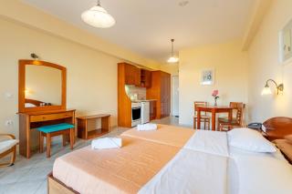 Kosmos Hotel St5 in Agios Stefanos - Agios Stefanos - 7
