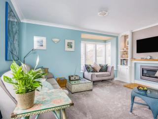 Pass the Keys City Centre Town House w Parking - Chichester - 4