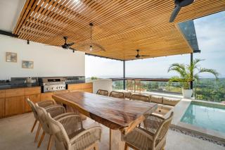 Villa Friendly - Luxury 4 BR villa In Uluwatu - Badung - 2