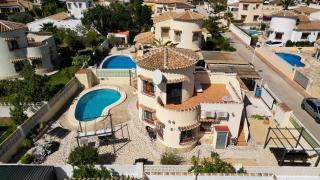 Villa al Mar, Els Poblets, Top Lage und Ausstattung, Pool, WIFI 300Mb, eigener überdachter Parkplatz, Photovoltaik Bonus, nah am Strand 500m - Els Poblets - 8