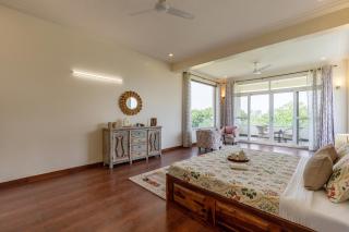 Alaya Stays Raga 2BHK Farmstay with an entertainment lounge - Sohna - 2