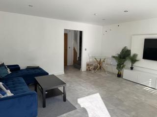 2bed 2bath Gated Eye Candy - Londra - 0