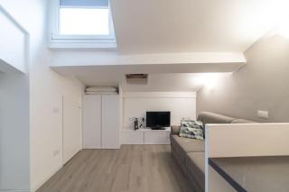 Intrho Studio Flat Porta Romana - 5