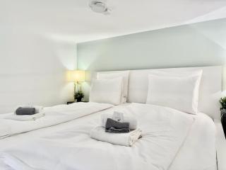 Standard Apartment by Hi5- Downtown Jungle Apartment - Budapeste - 9