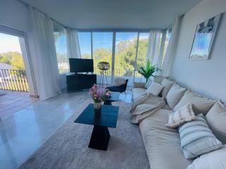 Beatiful flat in La Quinta - Málaga - 2