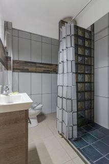 Dreamy Cove, Artistic Hideaway near Floisvos 1BD - Athens - 7