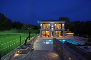 Villa Sokol with tennis court, heating pool, gym and sauna - - 0