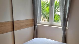 Ferienwohnung in Privlaka mit Garten, gemeinsamen Pool und Terrasse, Sandstrand - Privlaka - 1