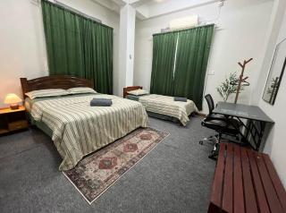 La Wood Homestay near Kuala Besut Jetty - Kampung Kuala Besut - 3