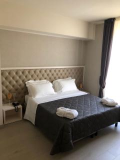 Hotel Cavour - Bolonia - 8
