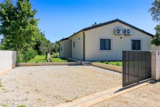 Beautiful Villa Regina with private pool near the sea by WiiBuk - Šišan - 5