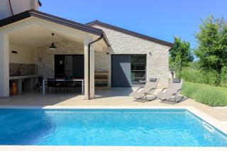 Beautiful Villa Regina with private pool near the sea by WiiBuk - Šišan - 3