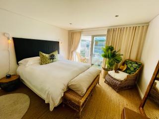 Hill Sea-View Apartment - Plettenberg Bay - 6