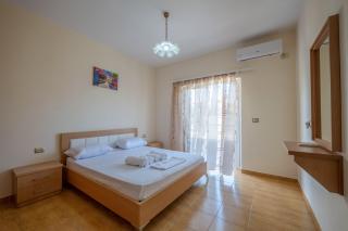 Vila Kuca - Sarandë - 1