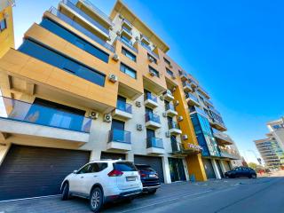 SOPHIA LAKE VIEW SUITE - Mamaia - 4