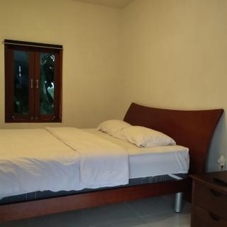 Industrial Design Villa - Jimbaran - 3
