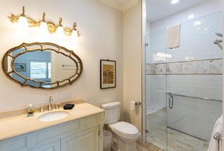 Knickerbocker Estate Home, 9 Private Suites - Naples - 2