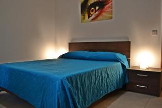 Ivy Rose - Marsaxlokk - 3