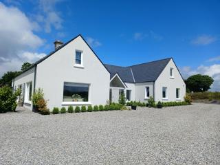 Lakeview farm - - 3
