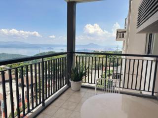 Tagaytay 2BR HUGE Balcony with TAAL View and Netflix - Tagaytay - 6