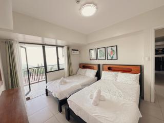 Tagaytay 2BR HUGE Balcony with TAAL View and Netflix - Tagaytay - 0