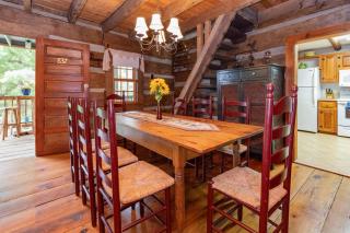 Old Chestnut Cabin at Lake Junaluska - Waynesville - 2