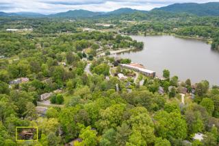 Old Chestnut Cabin at Lake Junaluska - 9