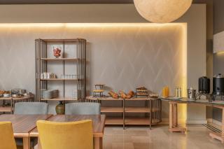 Argenta Tower Hotel & Suites - 1