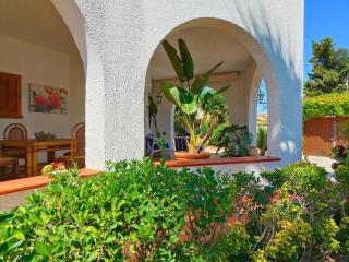 Villa Alfonsa, Fontane Bianche, Siracusa, PRIVATE POOL, 10min from the beach - Fontane Bianche - 2