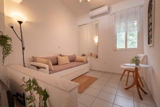 Sunny Breeze Maisonette by RentalsPro - Fourka Beach - Skála Foúrkas - 7