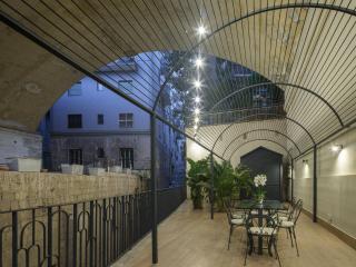 ResidenzaScaleNapoletane - 1